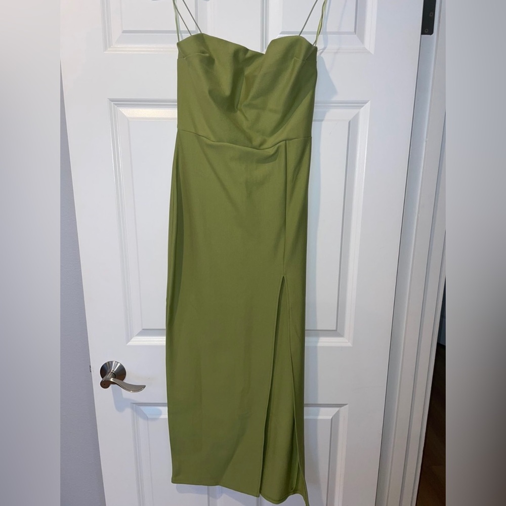 Fashion Nova Midi dress